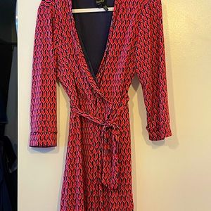 Laundry by Shelli Segal, red pattern red 3/4 sleeve v neck long dress